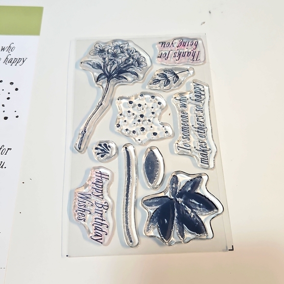 Avant-Garden clear Cling mount stamp set - Picture 2 of 3